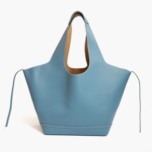 Vasic Elegant Blue Tote Bag